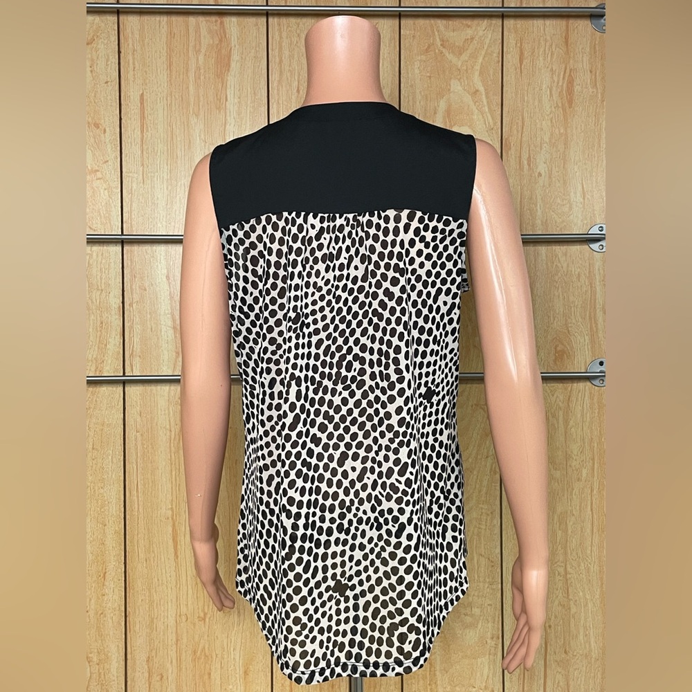 The Limited Black and White Sleeveless Blouse with Mandarin Collar SZ-M - Picture 3 of 5